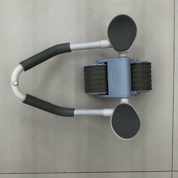 Adjustable Home Exercise Roller - Picture 2 of 3